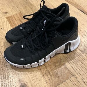 Nike free metcon 5